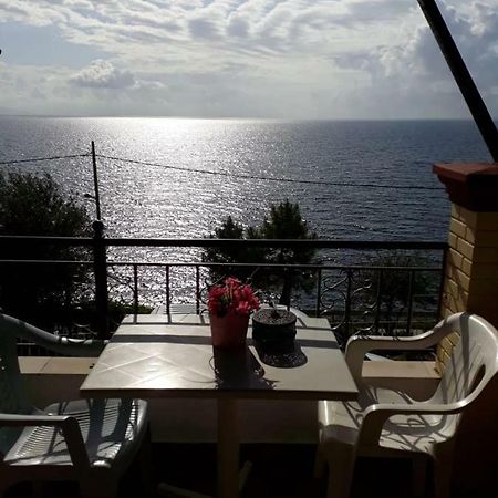 Sol E Mar Sea Side View Guesthouse Pérama Exterior foto